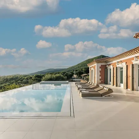 Archontiko Stoufi Luxury Skinária