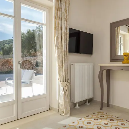 Archontiko Stoufi Luxury
